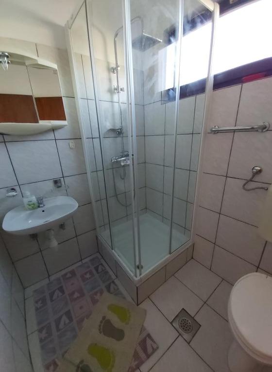 Apartmani Svitlana Sukošan Extérieur photo