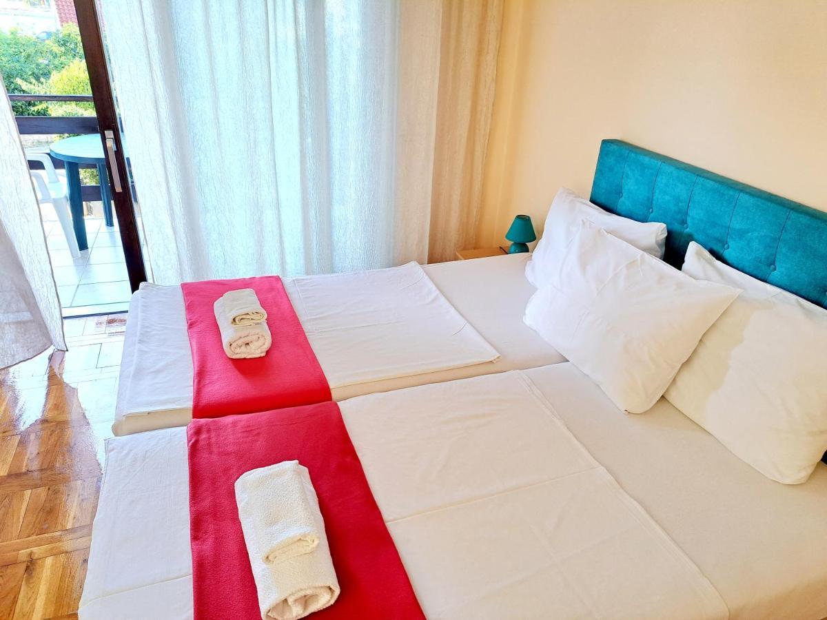 Apartmani Svitlana Sukošan Extérieur photo