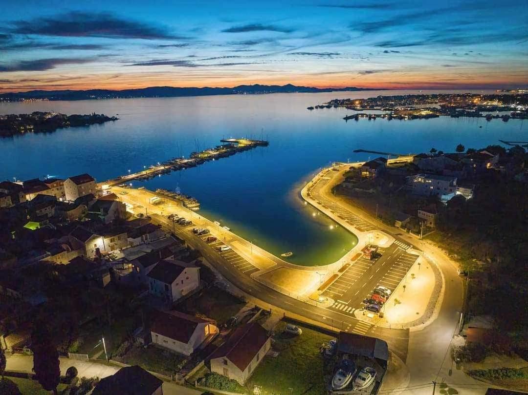Apartmani Svitlana Sukošan Extérieur photo